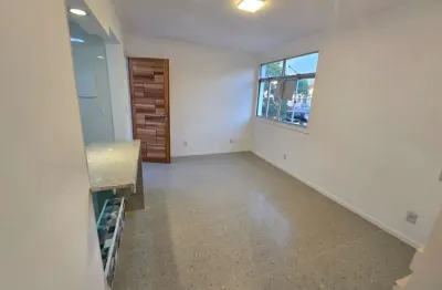 Apartamento com 2 quartos à venda no Colubande, São Gonçalo 
