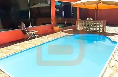 Casa com 5 quartos à venda no Centro, Maricá 