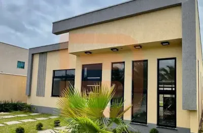 Casa alto padrão em condomínio reviver i, são pedro da aldeia / rj