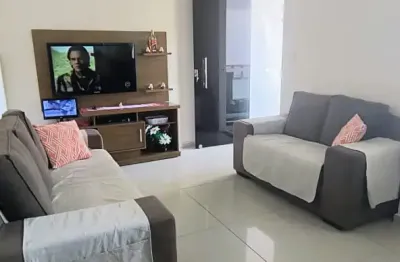 Imagine-se vivendo em uma casa que combina conforto, modernidade e uma localização privilegiada. localizada no charmoso bairro vila bretas, em governador valadares.