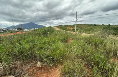 Lote à venda no bairro castelo, governador valadares - mg