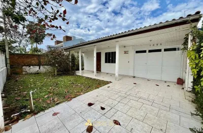 Casa com 4 quartos à venda no Pontal do Sul, Pontal do Paraná 