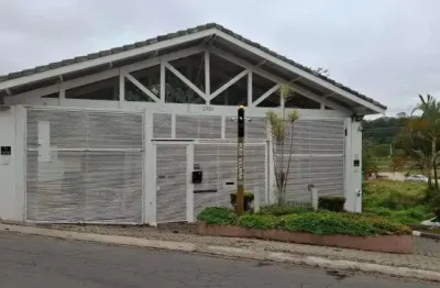 Imóvel para venda possui 230 metros quadrados com 3 quartos em jardim maria tereza - cotia - sp