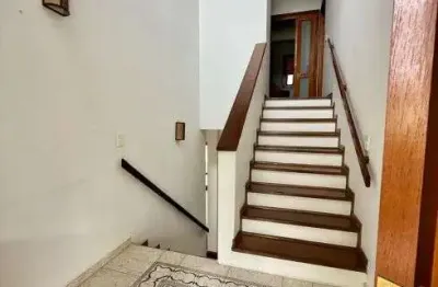 Imóvel para aluguel com 294 metros quadrados com 3 quartos em jardim do golf i - jandira - sp