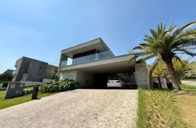 Casa com 4 quartos à venda na Avenida Piraíba, 520, Centro Comercial Jubran, Barueri