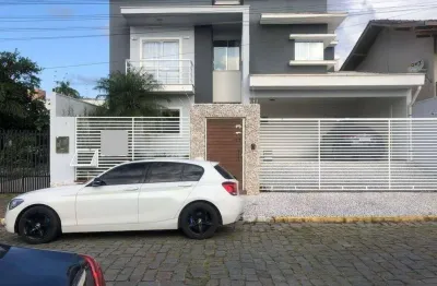 Casa com 4 quartos à venda na Rua Professor Andrônico Pereira, Centro, Camboriú