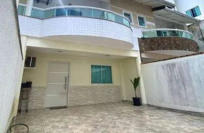 Casa com 3 quartos à venda na Rua Paris, Santa Regina, Camboriú