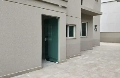 Apartamento diferenciado com 2 suítes e varanda gourmet em balneário perequê – financia e aceita permuta