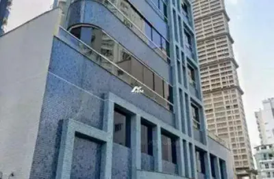 Apartamento quadra mar à venda em balneário camboriú – 146m²