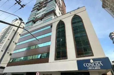 Apartamento com 3 quartos à venda na Rua 258, Meia Praia, Itapema