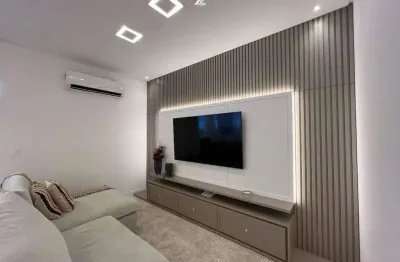 Apartamento com 3 quartos à venda na Rua 303, Meia Praia, Itapema