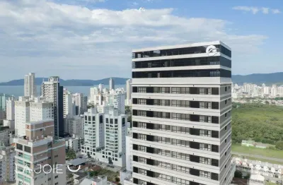 Apartamento com 3 quartos à venda na Rua 310, Meia Praia, Itapema