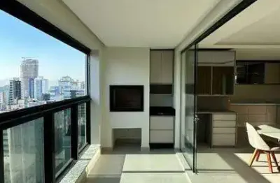 Apartamento com 3 quartos à venda na Rua 240, Meia Praia, Itapema