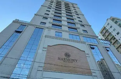 Apartamento com 3 quartos à venda na Rua 266, Meia Praia, Itapema
