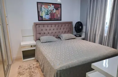 Apartamento com 02 dormitórios, sendo 01 suíte, no centro de balneário camboriú e a 240m do mar.