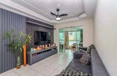 Apartamento com 3 quartos e 2 vagas de garagem no centro de balneário camboriú.