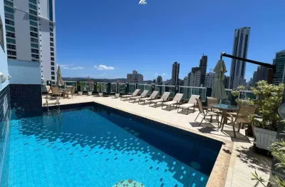 Apartamento mobiliado à venda com vista incrível em balneário camboriú.