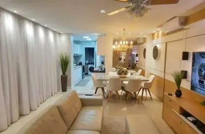 Apartamento com 3 quartos no bairro pioneiros em balneário camboriú.