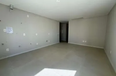 Apartamento novo com 02 suítes no bairro tabuleiro em camboriú.