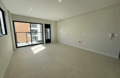 Apartamento novo com 03 quartos no bairro tabuleiro em camboriú