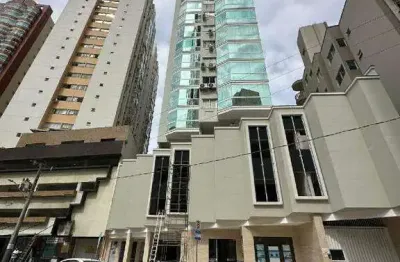 Apartamento com 3 quartos à venda na Avenida Brasil, Centro, Balneário Camboriú