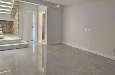 Apartamento Luxuoso 4 Suítes com Varanda Gourmet e Piscina Privativa