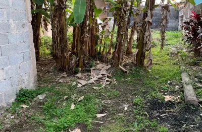 Lote de terreno alto bem aterrado murado bem localizado no santo antonio guarujá 300m² 10x30 próximo ao centro do guarujá e praia das pitangueiras oportunidade para construtor ou particular