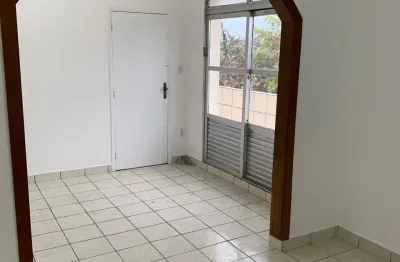 Oportunidade: alugo apartamento santa rosa guarujá-sp 2 dormitórios 2 banheiros 2 salas cozinha grande + área de serviço grande ampla com wc + 1 vaga de garagem grande privativa