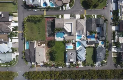 Terreno alto padrão no jardim acapulco no pernambuco em guarujá 1050m² pronto para construir