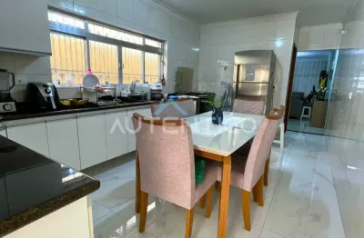 Casa com 3 quartos à venda na Avenida Montemagno, 3176, Chácara Belenzinho, São Paulo