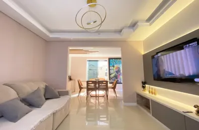 Sobrado a venda no cajuru, 3 quartos, todo refomardo e pronto pra morar.