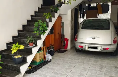 Excelente Sobrado em Condomínio Fechado - Bairro Assis Brasil, Mauá