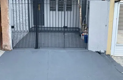 Ótima Oportunidade - Imóvel com Excelente Localização em Vila Floresta, Santo André