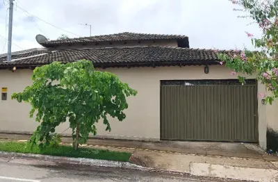Casa com 4 quartos à venda na Avenida Genésio de Lima Brito, Sn, Jardim Balneário Meia Ponte, Goiânia