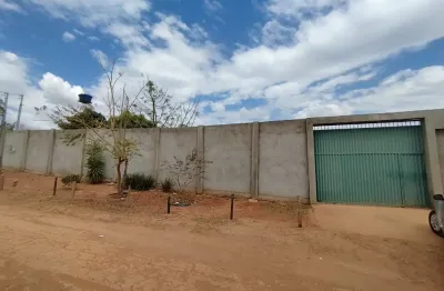 Sobrado 4 quartos com 2 suítes área de lazer vista para goiânia
