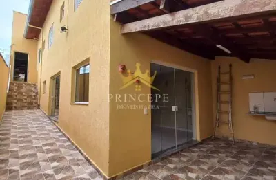 Casa com 3 quartos à venda no Jardim Ipê, Itatiba , 147 m2 por R$ 590.000