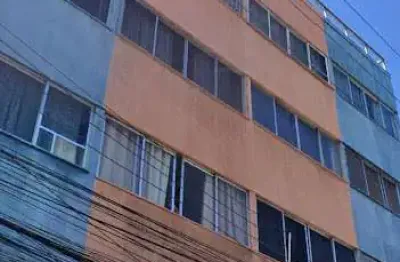 Apartamento com 1 dormitório para alugar, 50 m² por r$ 3.095,00/ano - centro - cabo frio/rj