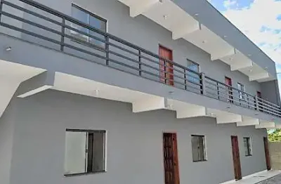 Loft com 1 dormitório para alugar, 25 m² por r$ 1.200,00/ano - jardim olinda - cabo frio/rj
