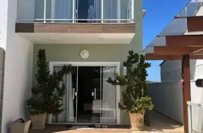 Casa com 4 dormitórios à venda, 188 m² por R$ 698.000,00 - Porto do Carro - Cabo Frio/RJ