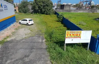 Terreno à venda na Avenida Paranaguá, Caiobá, Matinhos