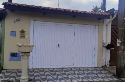 Oportunidade. casa térrea 2 dormitórios, 4 vagas, praia de mongaguá
