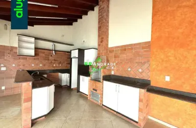 Casa com 6 quartos para alugar na Rua José Bonifácio, Vila Nicácio, Franca