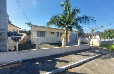 Ótima oportunidade casa  à venda em balneário arroio do silva 