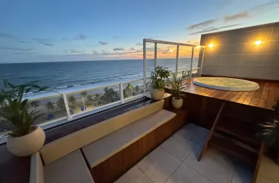 Excelente cobertura com vista mar, 50 m da praia...PORTEIRA FECHADA!