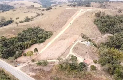 Terreno à venda em Santana de Caldas, Caldas 