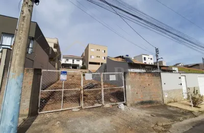 Terreno à venda no Jardim das Hortênsias, Poços de Caldas 