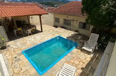 Casa com 3 quartos à venda no Jardim das Azaléias, Poços de Caldas 