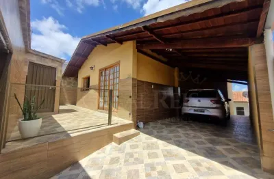 Casa com 3 quartos à venda no Jardim Ipê, Poços de Caldas 