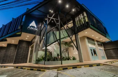 Loja em adrianópolis- próximo ao colégio latu sensu e a pão e cia - localização privilegiada- loja térrea de frente para rua