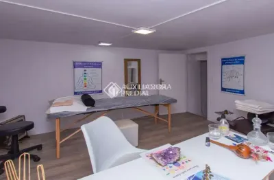 Sala comercial à venda na avenida presidente franklin roosevelt, 1351, navegantes, porto alegre, 30 m2 por r$ 145.900
